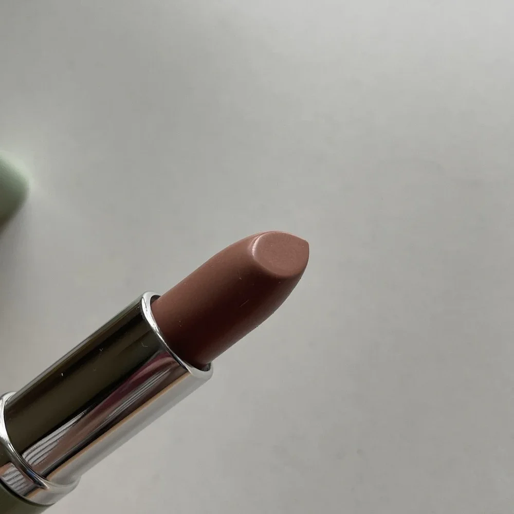 CLINIQUE Different Lipstick‎ LIPBLUSH in Green Tube Discontinued .14 oz Fullsize